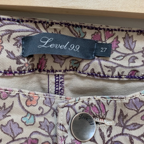 Level 99 floral fall pattern jeans size 27 - Picture 8 of 11